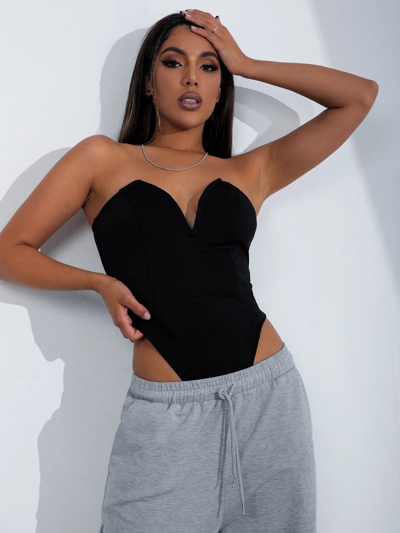 V-Chest Slim Top Damen